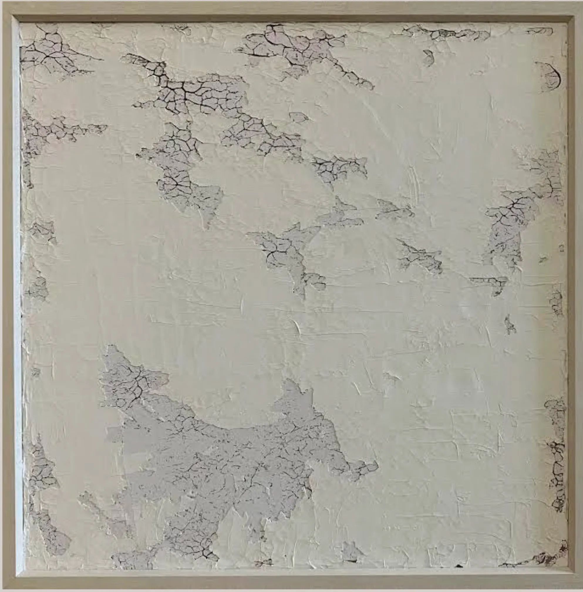 Kunststück: Blutschwund - Freilegung Kunststein-Schwundbruch: Kalkstein- & Mamormehl, Champagnerkreide, Acrylbinder, Pigmente auf Leinen 360 g, Künstlerrahmung, 90 x 90 cm, 2024
