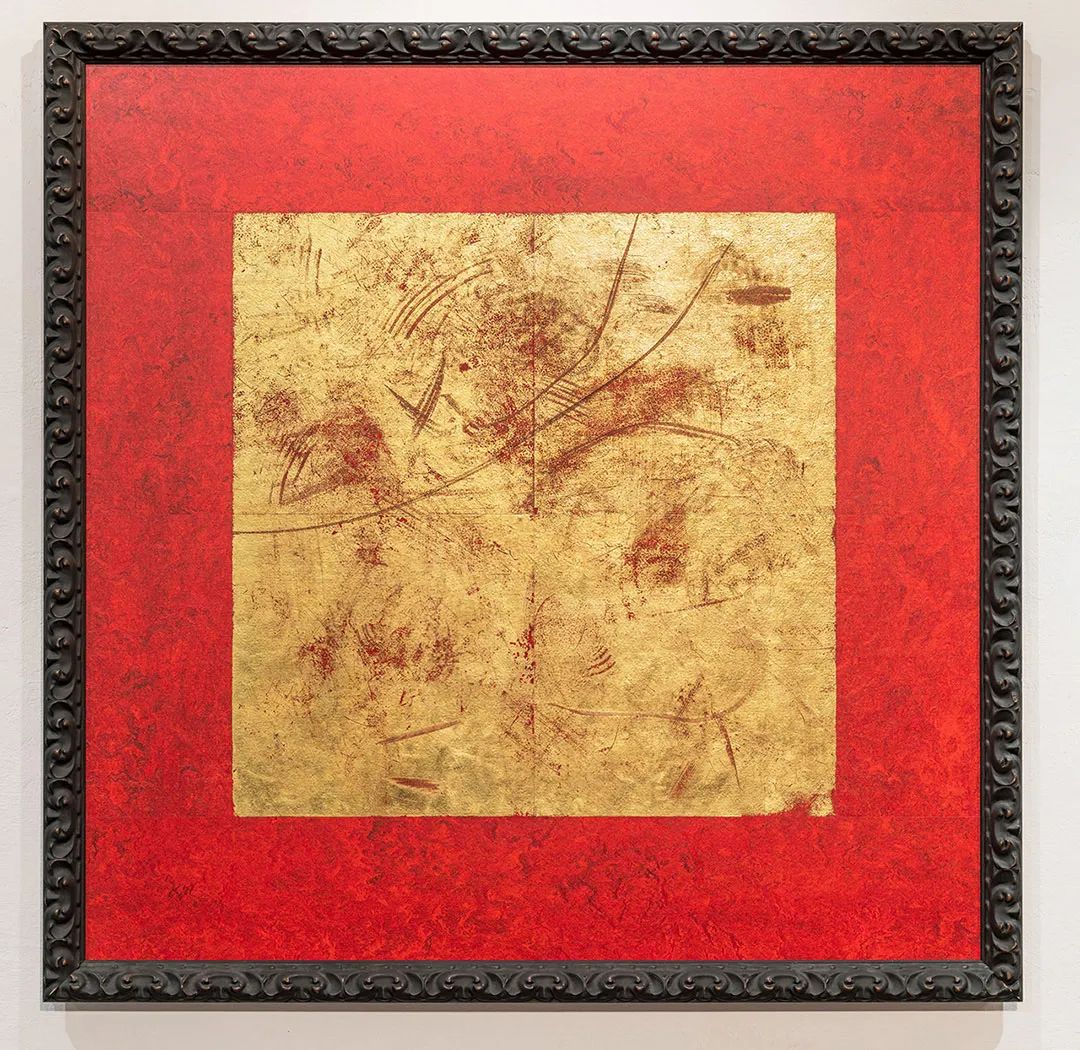 Kunststück: 2023, JOHANNundJOHANNES, Rauminstallation-Bodengoldrelikt-Wandobjekt, 90 x 90cm